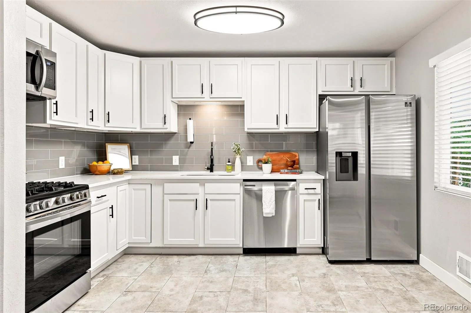 1908 Akron Street Aurora CO 80010 | MLS #REC2571237 08202026222646 1600 3