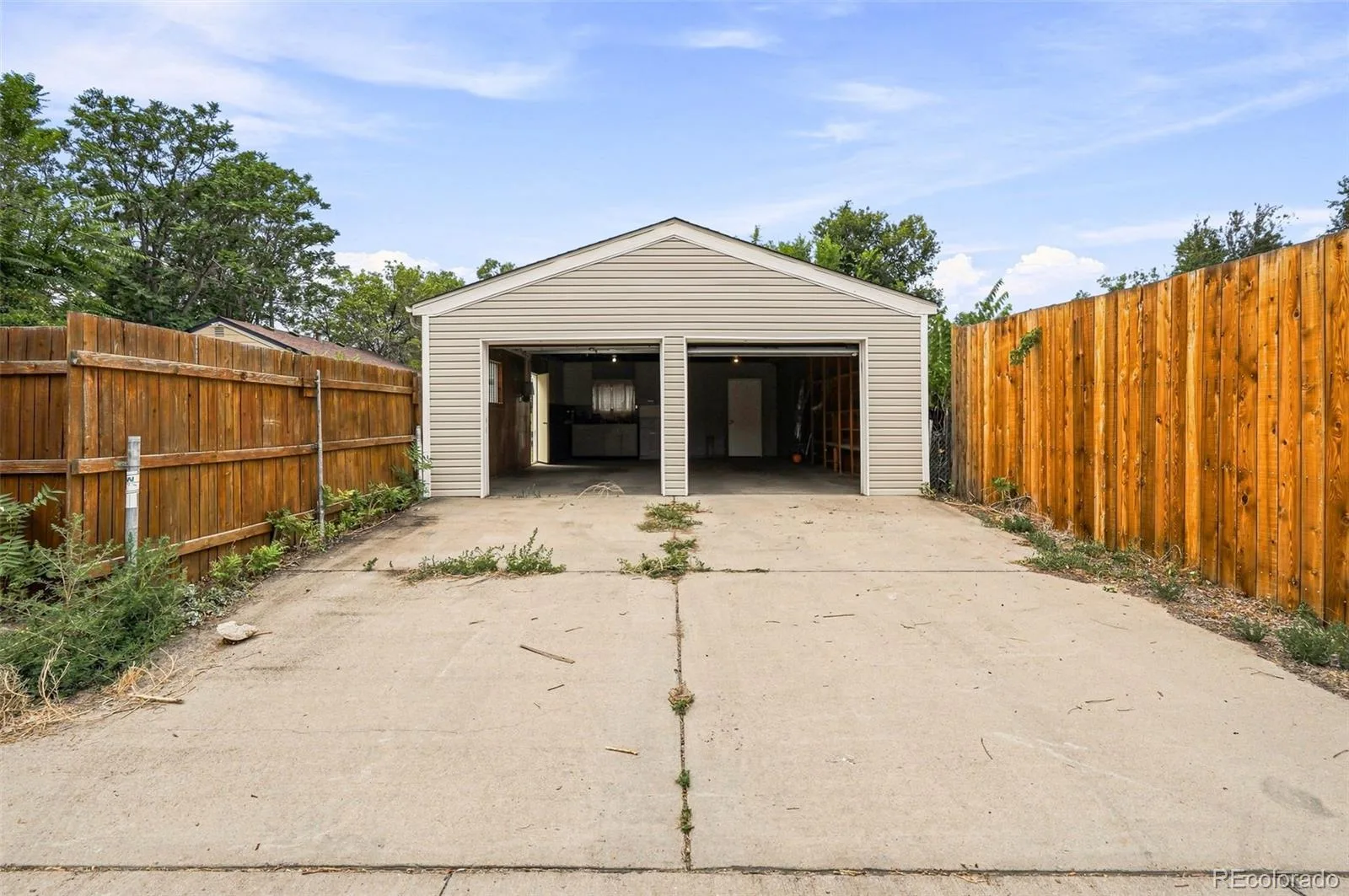 1908 Akron Street Aurora CO 80010 | MLS #REC2571237 08202026222646 1600 32