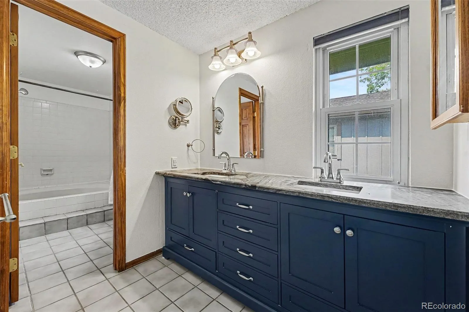 8174 W 81st Drive Arvada CO 80005 MLS #REC2572315 05132026205054 1600 21