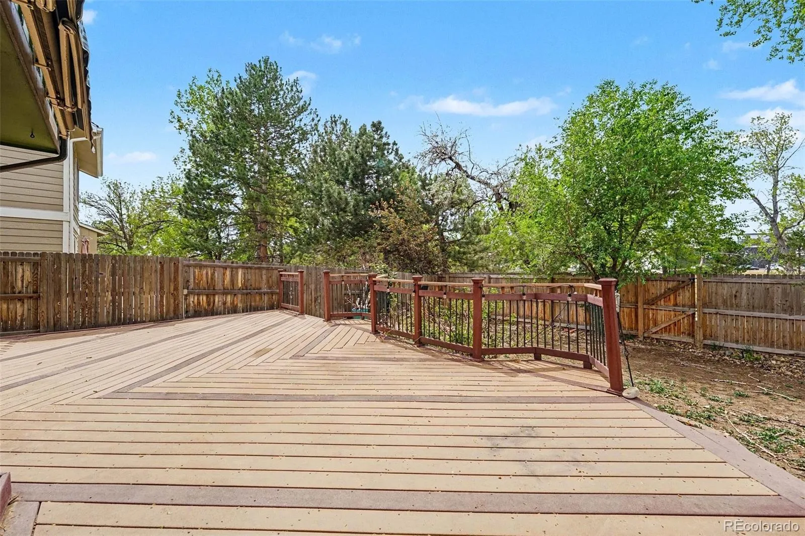 8174 W 81st Drive Arvada CO 80005 MLS #REC2572315 05132026205054 1600 28