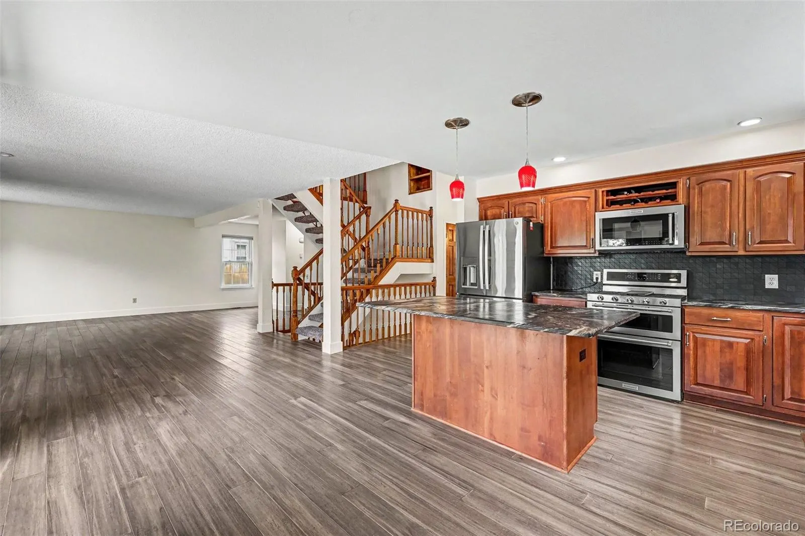 8174 W 81st Drive Arvada CO 80005 MLS #REC2572315 05132026205054 1600 7