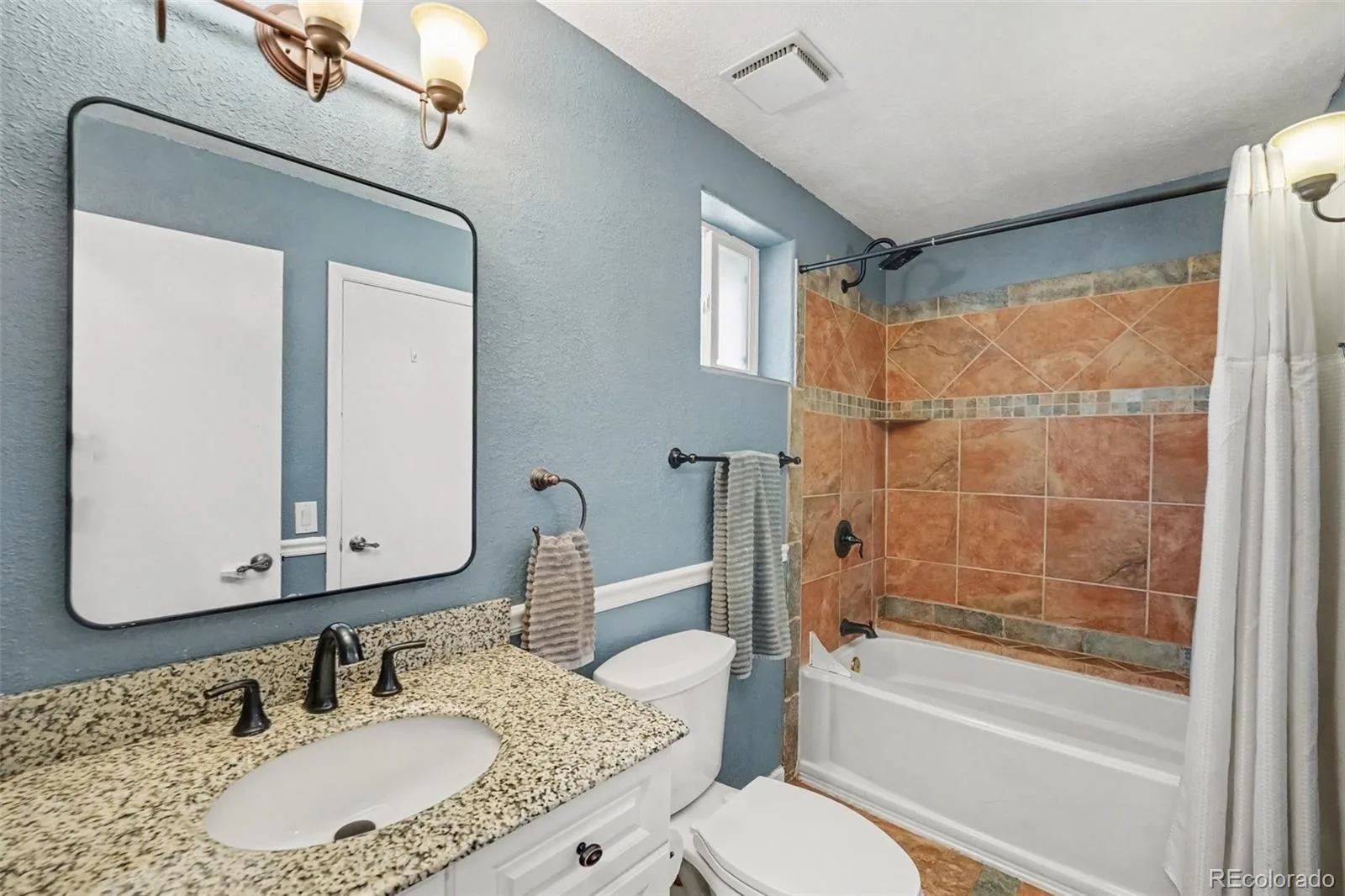 11472 W Powers Place Littleton CO 80127 | MLS #REC2572598 08272026163501 1600 12