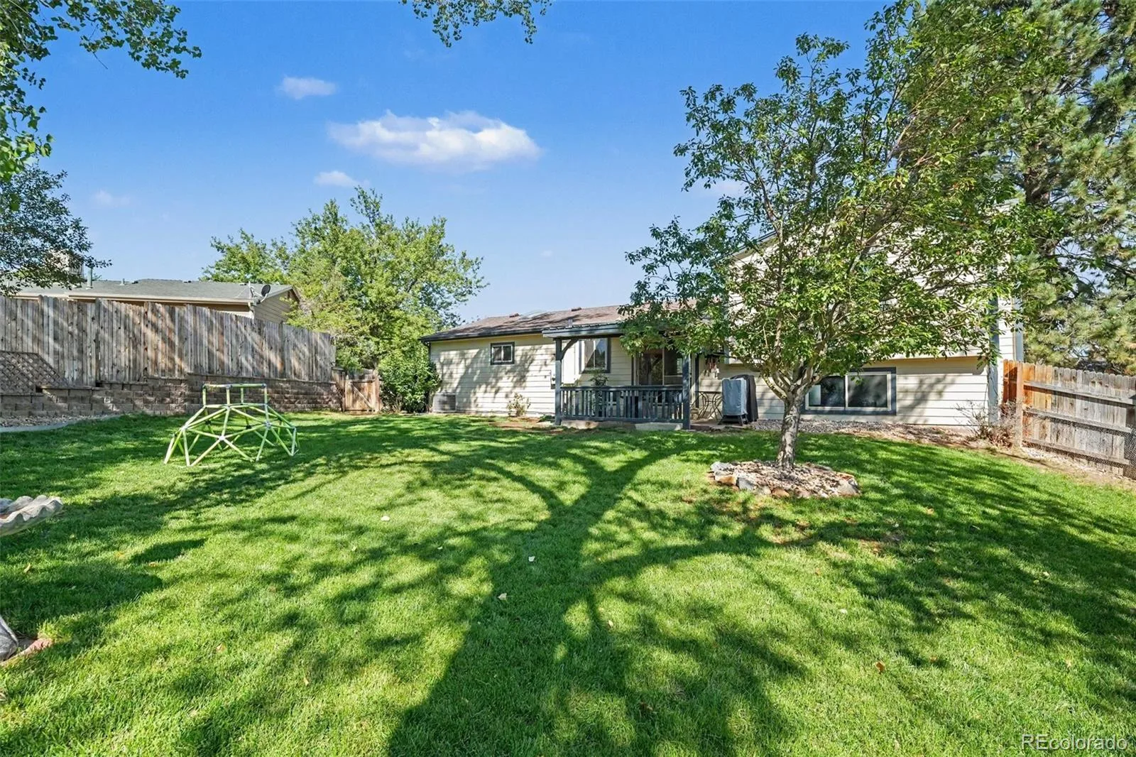 11472 W Powers Place Littleton CO 80127 | MLS #REC2572598 08272026163501 1600 20