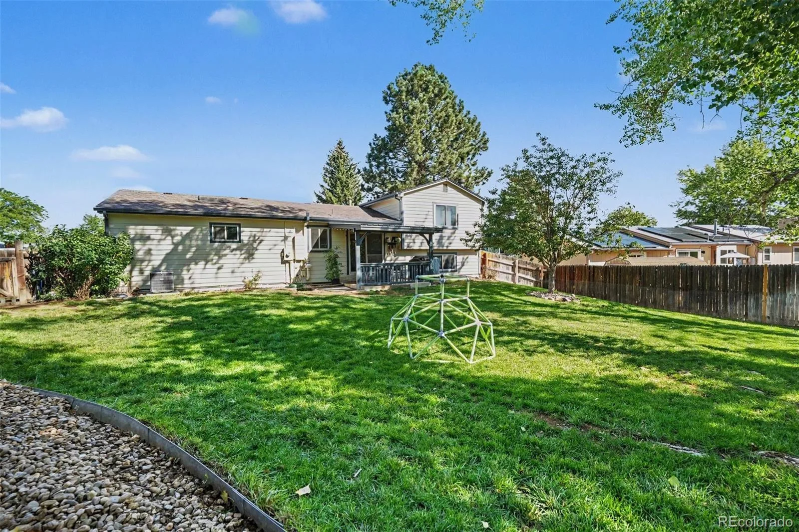 11472 W Powers Place Littleton CO 80127 | MLS #REC2572598 08272026163501 1600 21
