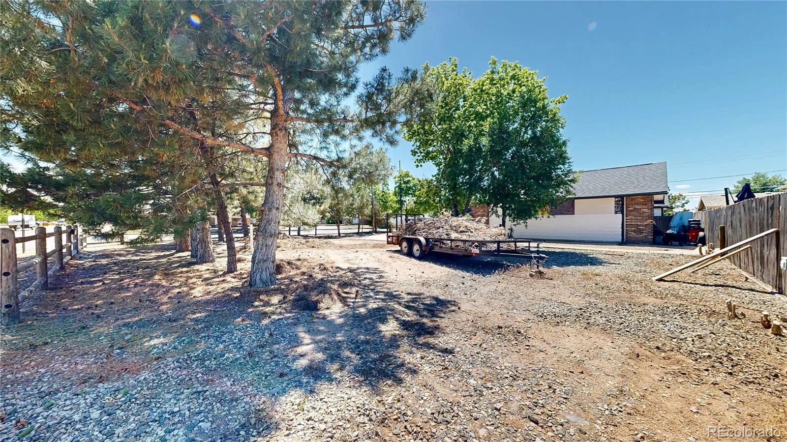 693 S 5th Avenue Brighton CO 80601 | MLS #REC2572844 06182026193614 1600 43