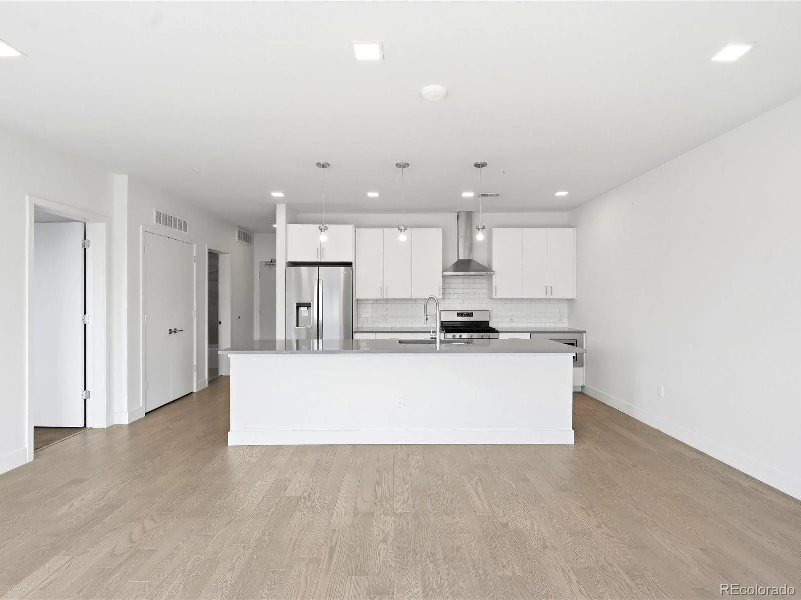 1898 S Bannock Street #305 Denver CO 80223 | MLS #REC2574417 08102026205833 1600 10