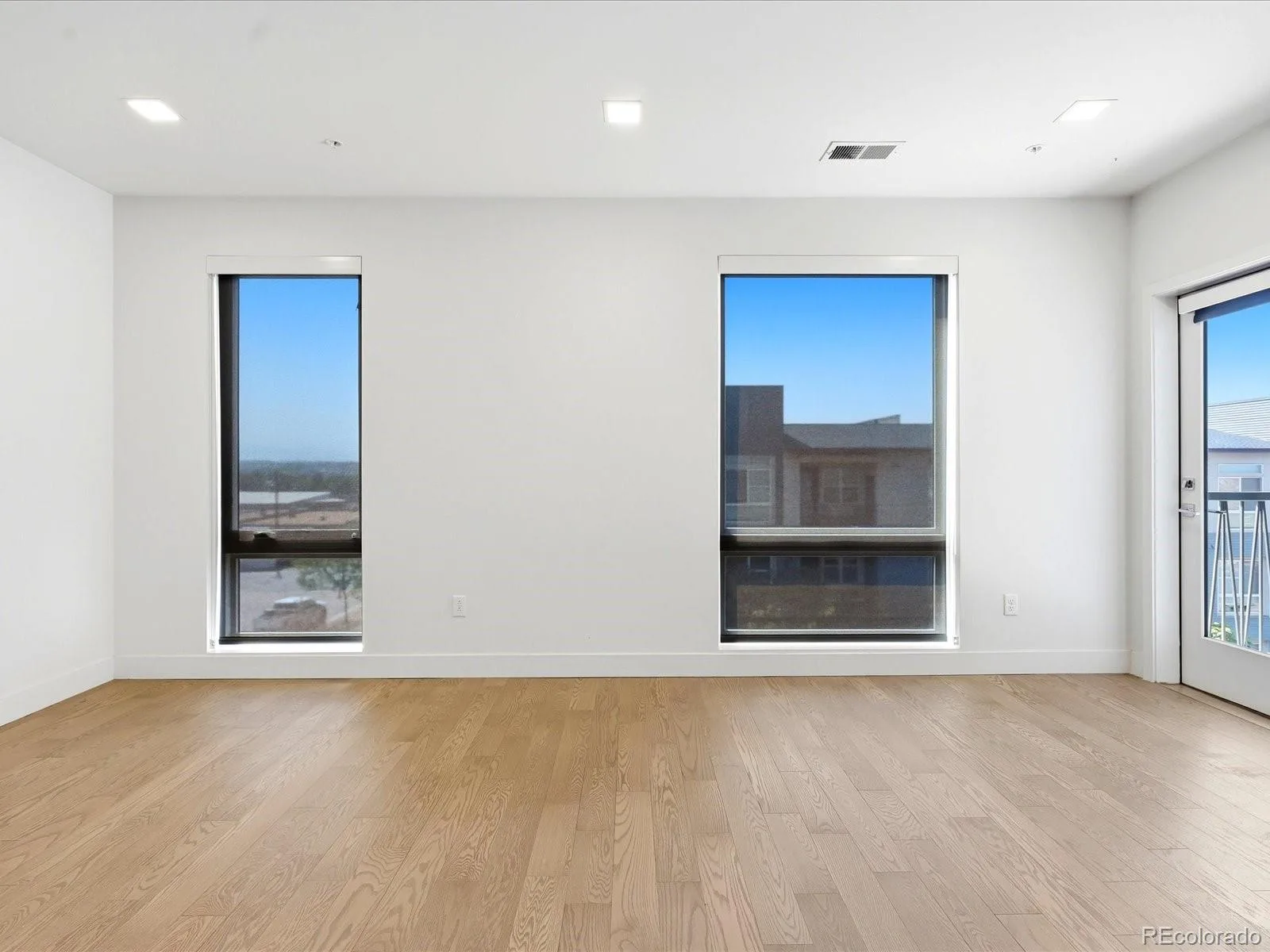 1898 S Bannock Street #305 Denver CO 80223 | MLS #REC2574417 08102026205833 1600 37