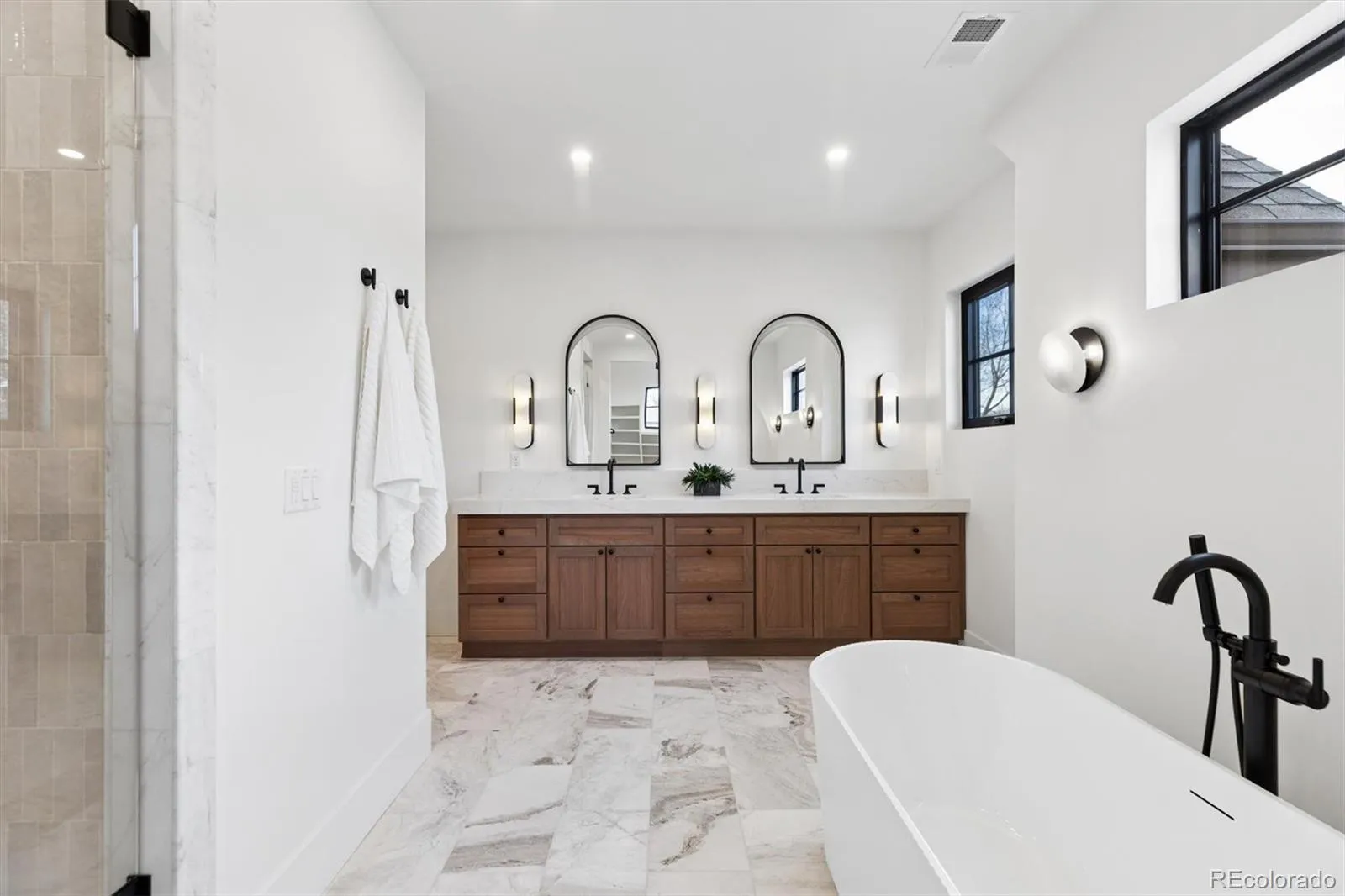 04152026193817 1600 15