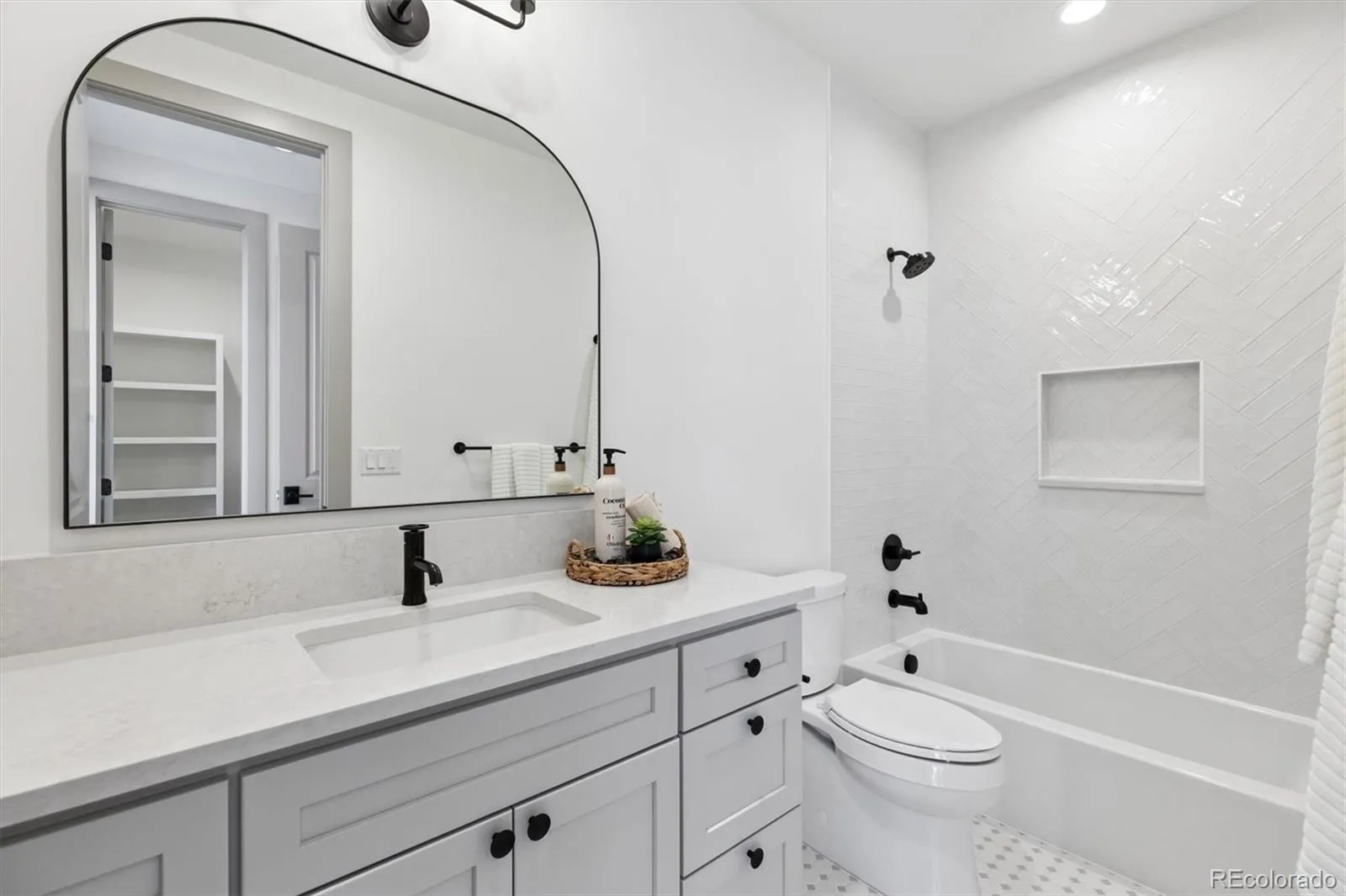 04152026193817 1600 19