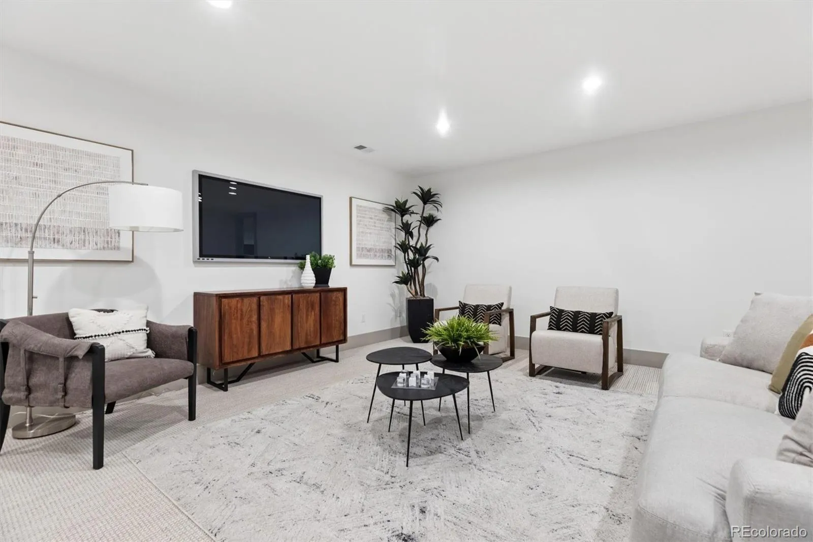 04152026193817 1600 25