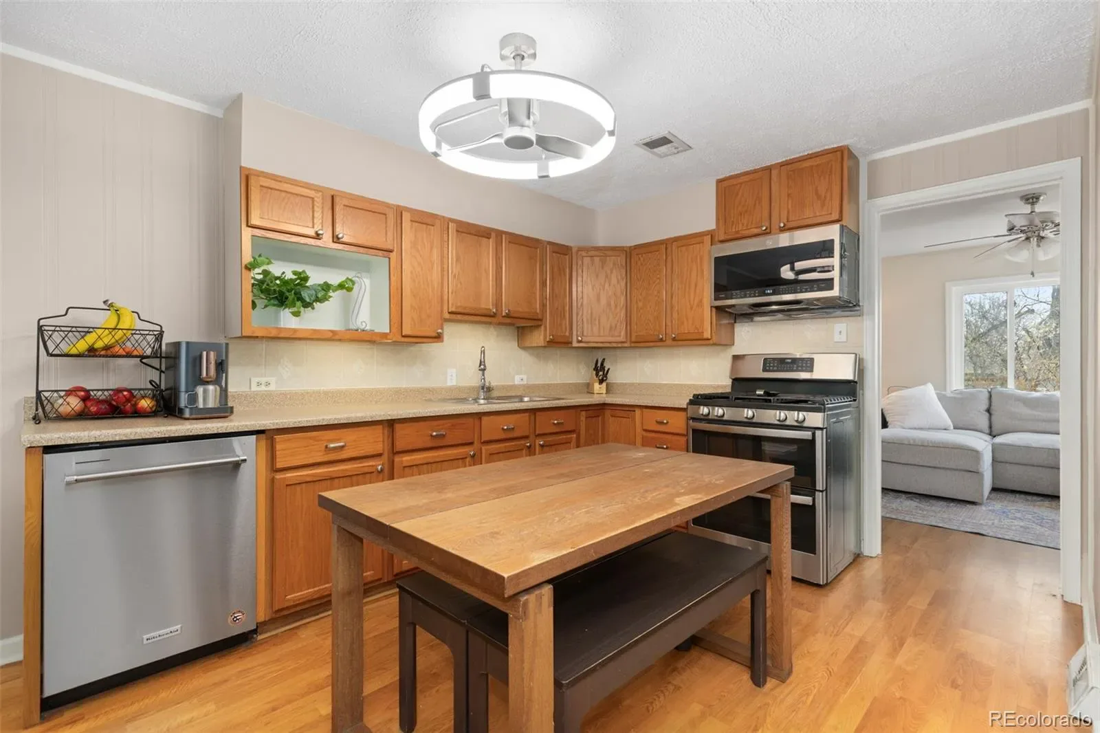 03282026214952 1600 11