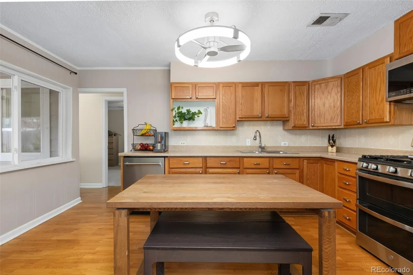 03282026214952 1600 12