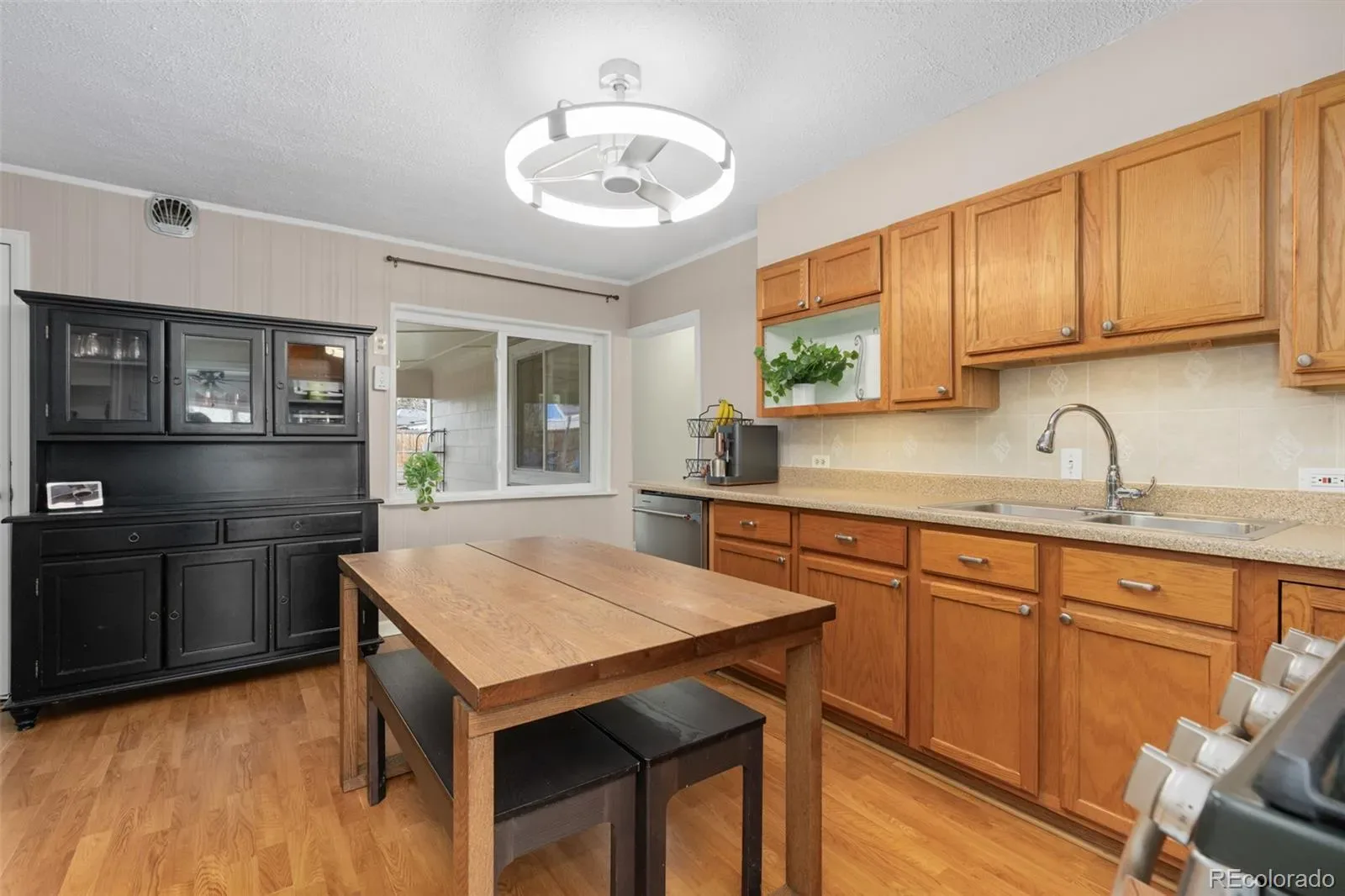 03282026214952 1600 16