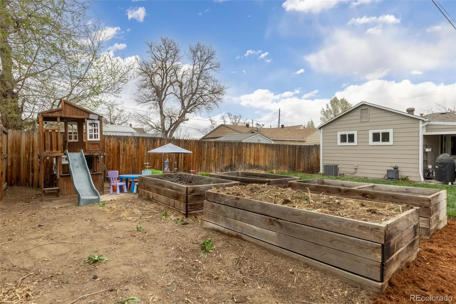 03282026214952 1600 40