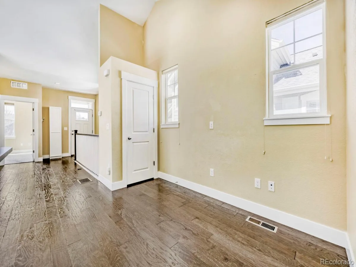 549 Hoyt Lane Lafayette CO 80026 | MLS #REC2582306 07282026200535 1200 9