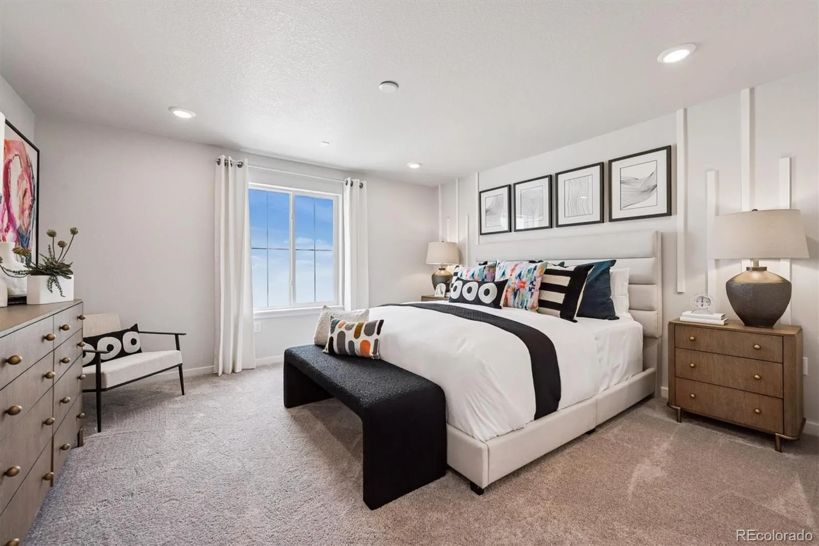 4553 N Versailles Street Aurora CO 80019 | MLS #REC2582572 09242026224527 1600 18