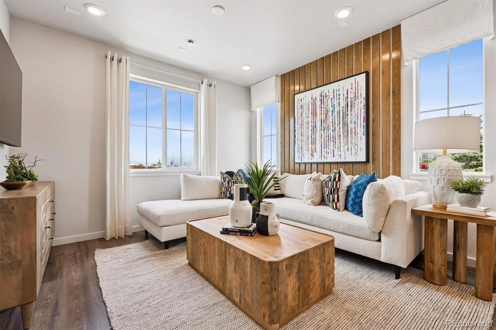 4553 N Versailles Street Aurora CO 80019 | MLS #REC2582572 09242026224527 1600 5