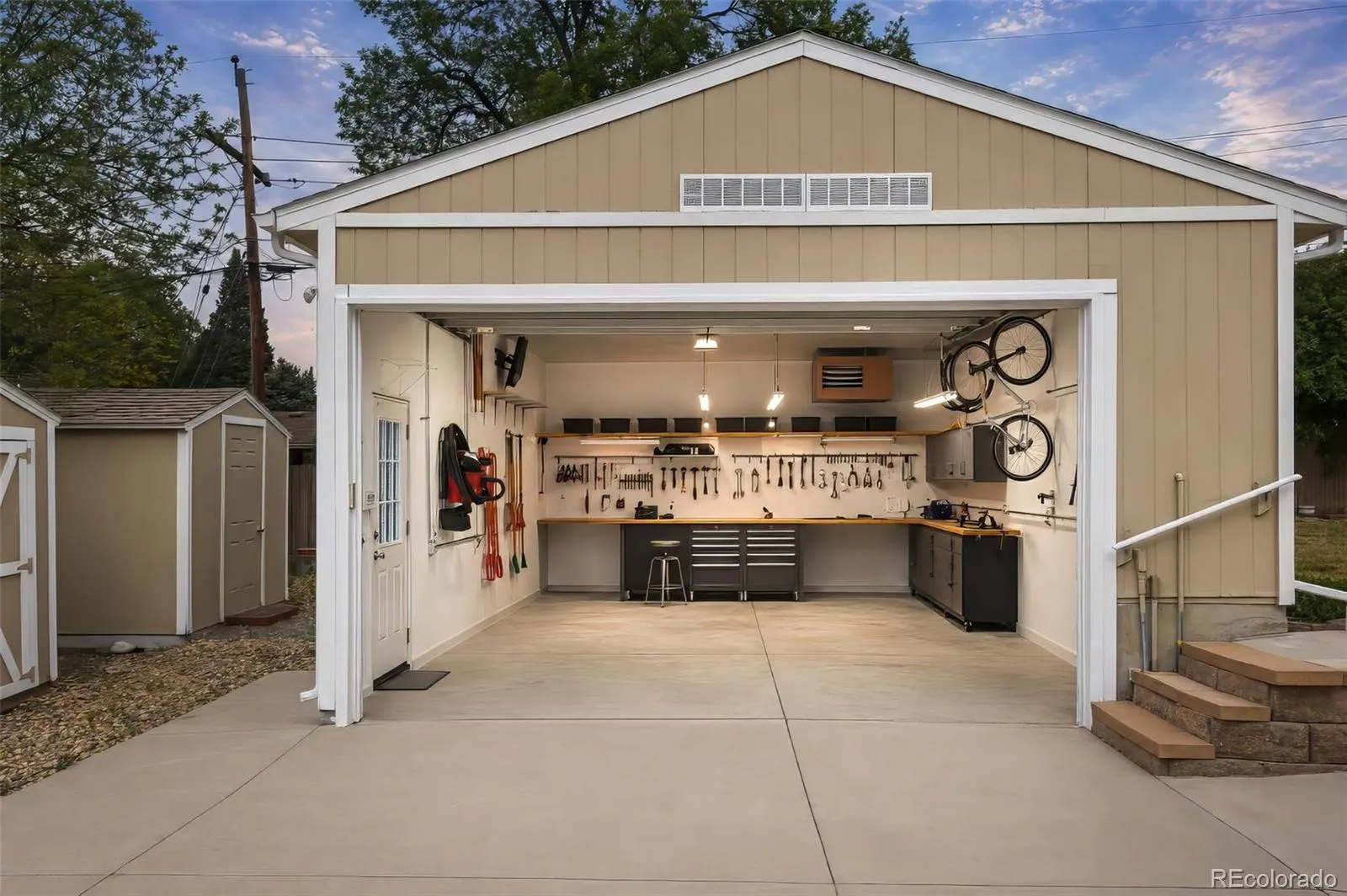 3250 Nelson Street Wheat Ridge CO 80033 MLS #REC2582966 05122026062542 1600 37