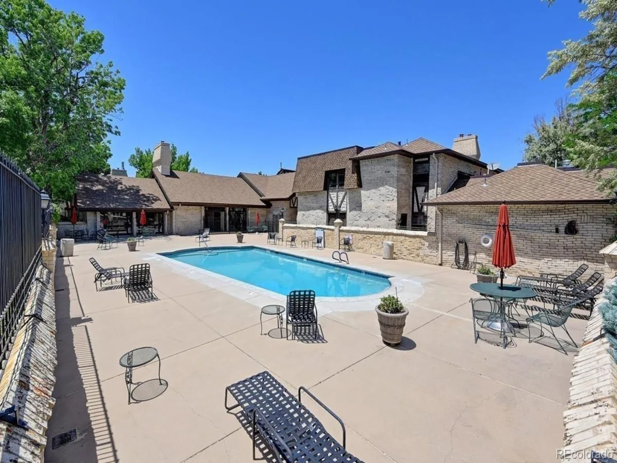 4250 S Olive Street #202 Denver CO 80237 | MLS #REC2584634 08152026144121 1200 40
