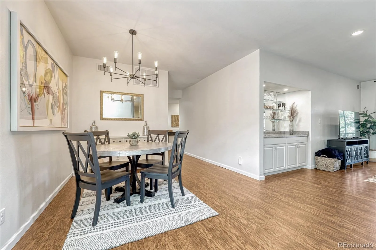 4250 S Olive Street #202 Denver CO 80237 | MLS #REC2584634 08152026144121 1600 1