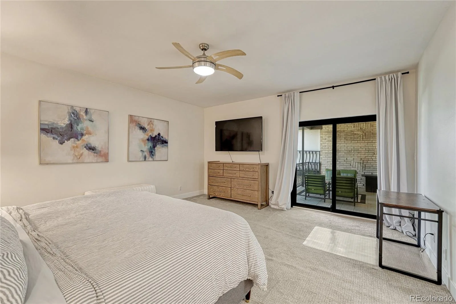 4250 S Olive Street #202 Denver CO 80237 | MLS #REC2584634 08152026144121 1600 15