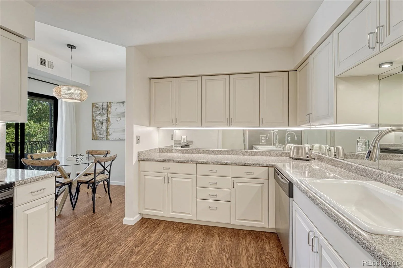 4250 S Olive Street #202 Denver CO 80237 | MLS #REC2584634 08152026144121 1600 22