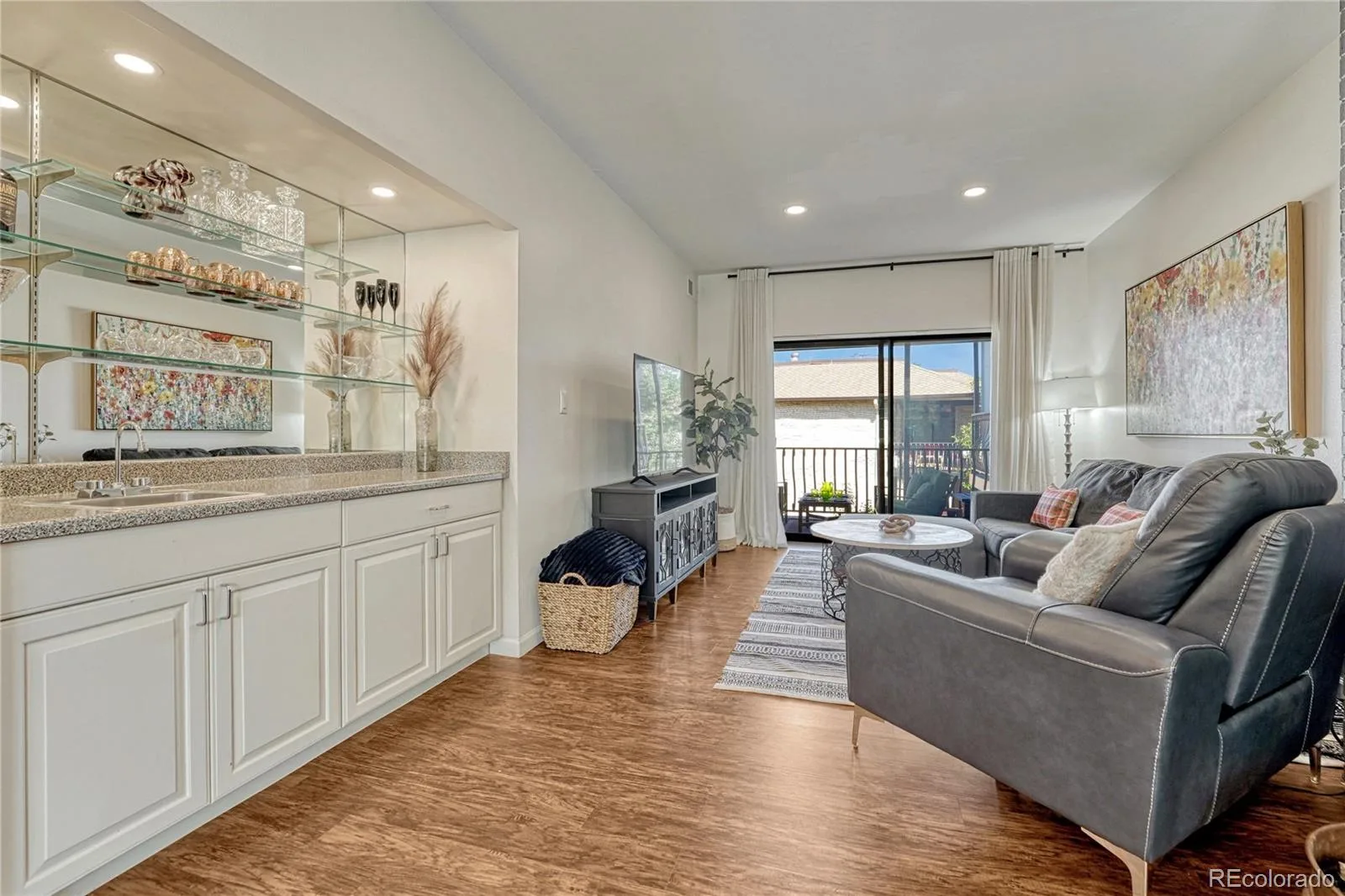 4250 S Olive Street #202 Denver CO 80237 | MLS #REC2584634 08152026144121 1600 4
