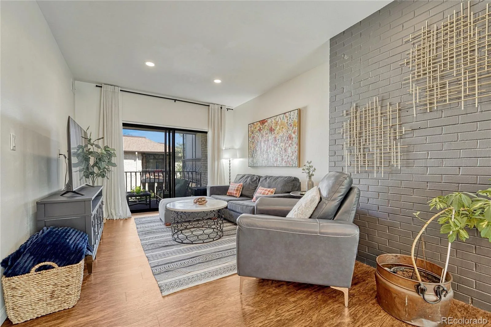 4250 S Olive Street #202 Denver CO 80237 | MLS #REC2584634 08152026144121 1600 9