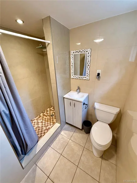 6070 S Detroit Street Littleton CO 80121 | MLS #REC2586689 08292026005809 800 9