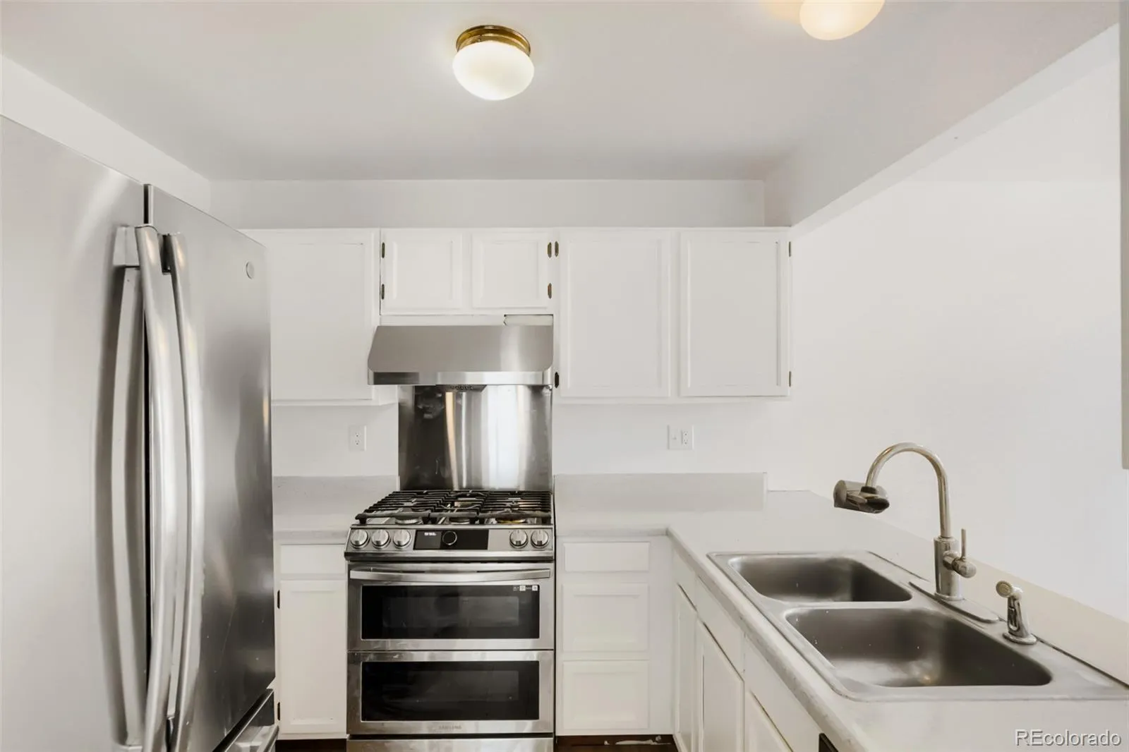 1215 Devonshire Court Lafayette CO 80026 | MLS #REC2588650 04092026173902 1600 1