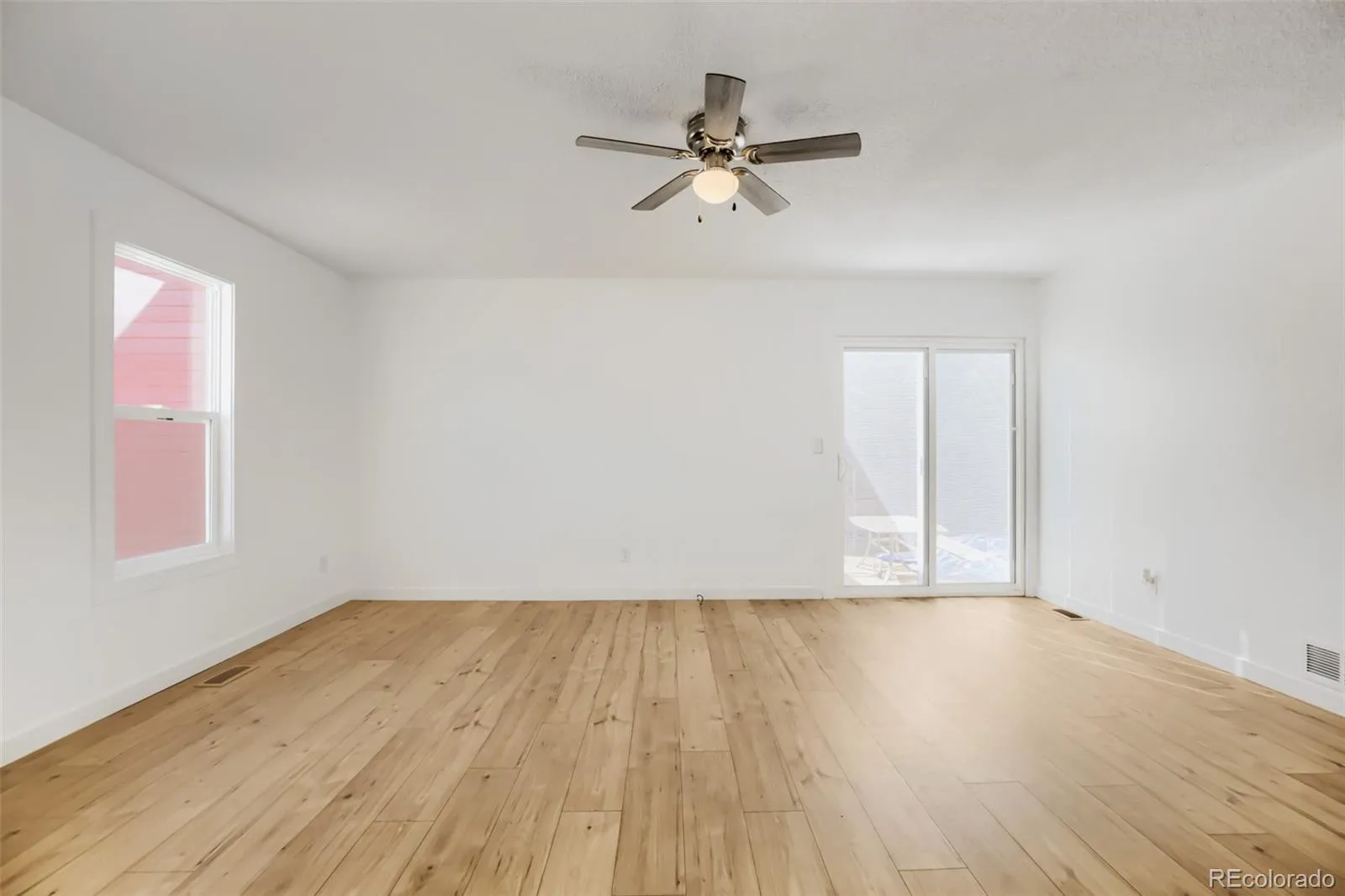 1215 Devonshire Court Lafayette CO 80026 | MLS #REC2588650 04092026173902 1600 7