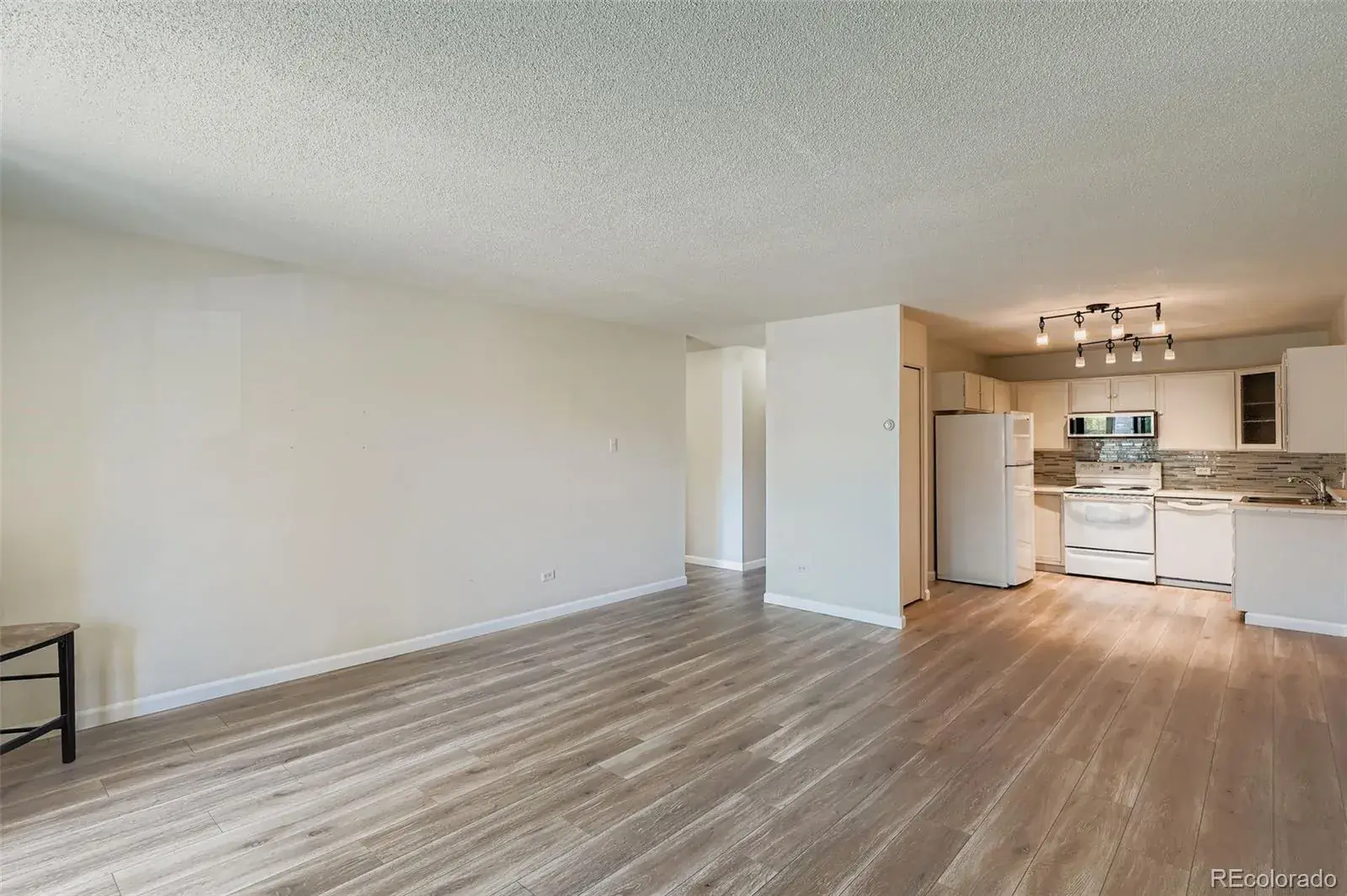 680 S Alton Way #1B Denver CO 80247 MLS #REC2588915 02282026164902 1600 11