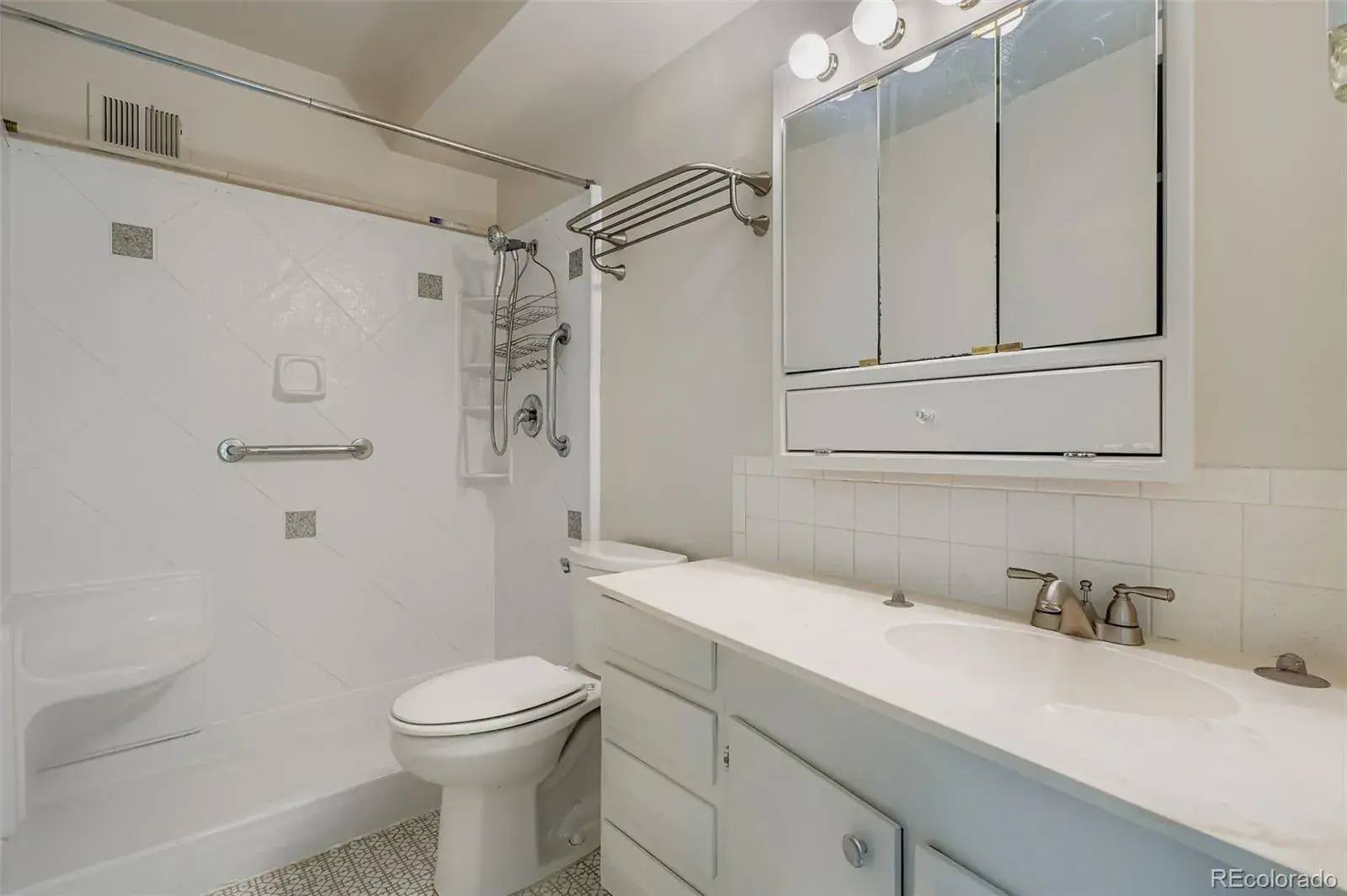 680 S Alton Way #1B Denver CO 80247 MLS #REC2588915 02282026164902 1600 5