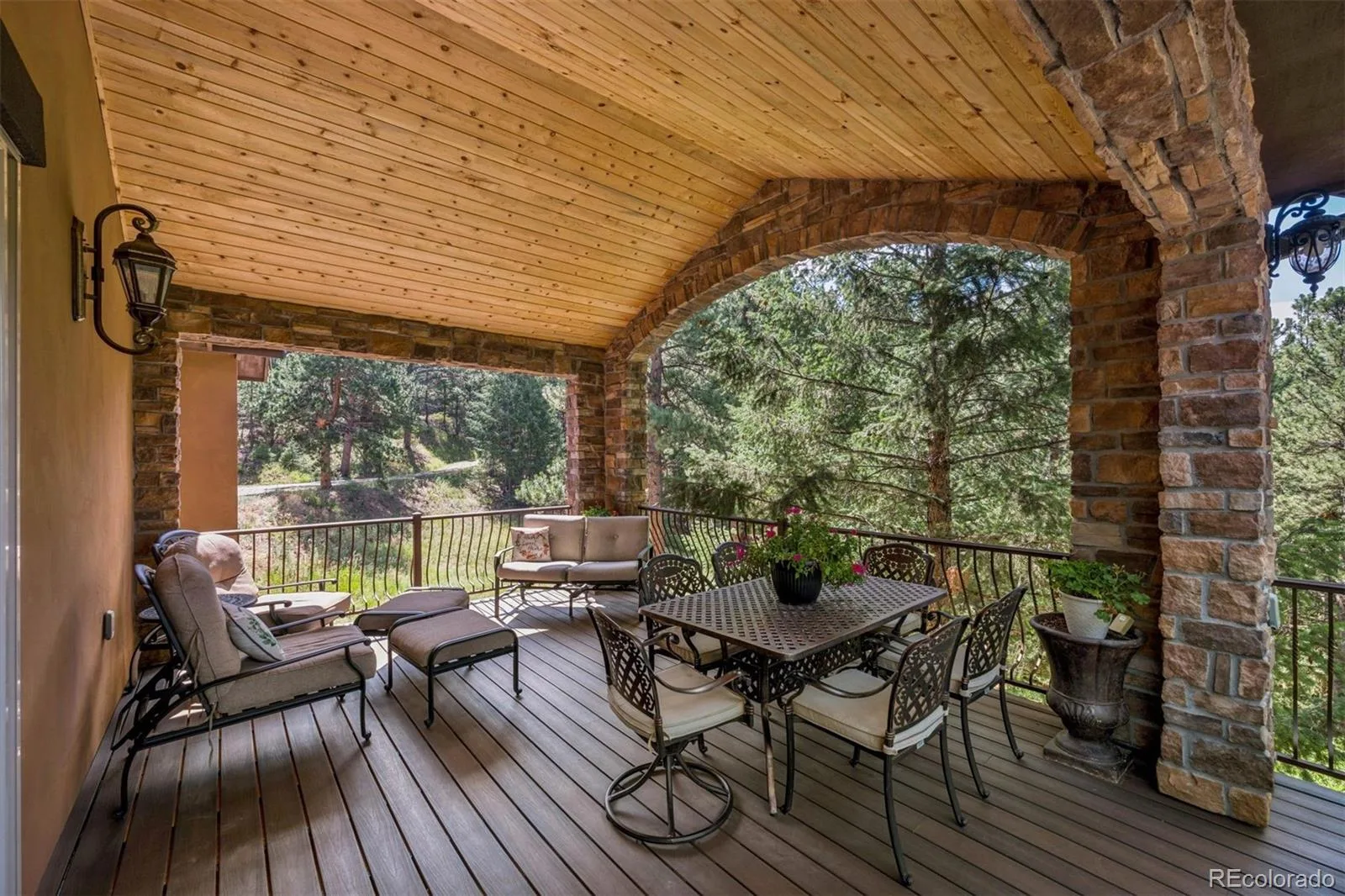 5269 S Algonquin Road Indian Hills CO 80454 | MLS #REC2590556 08272026220410 1600 15