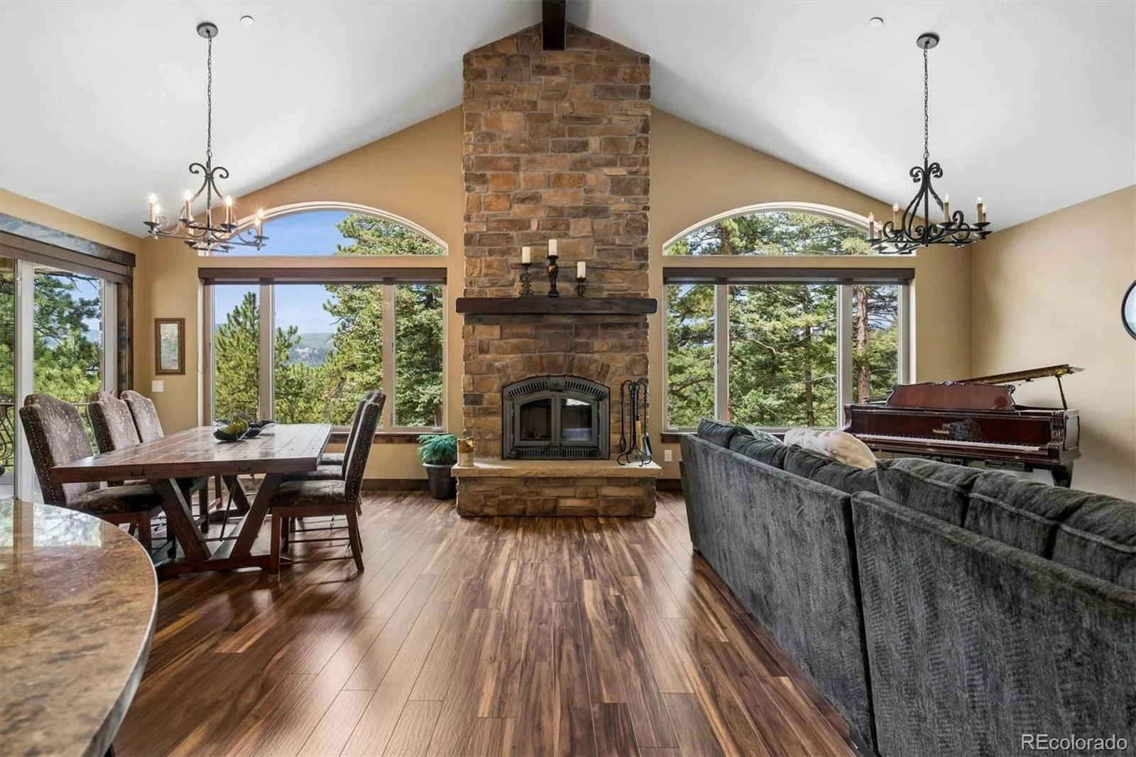 5269 S Algonquin Road Indian Hills CO 80454 | MLS #REC2590556 08272026220410 1600 17
