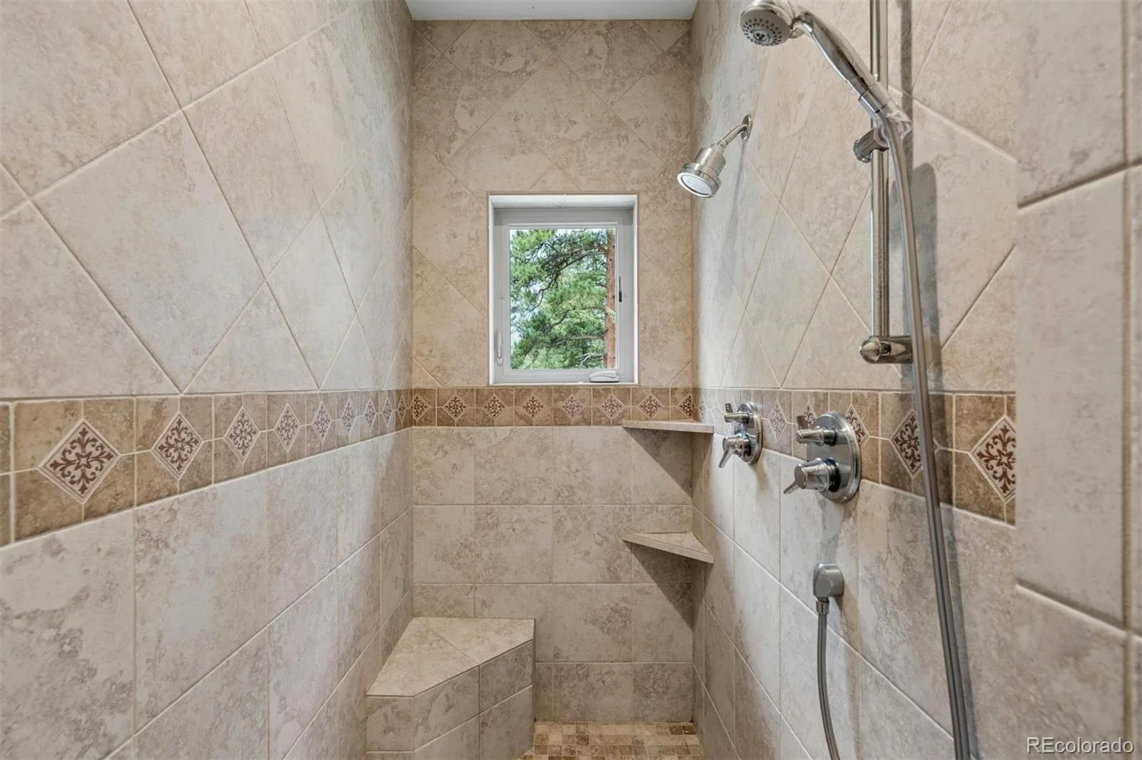 5269 S Algonquin Road Indian Hills CO 80454 | MLS #REC2590556 08272026220410 1600 24