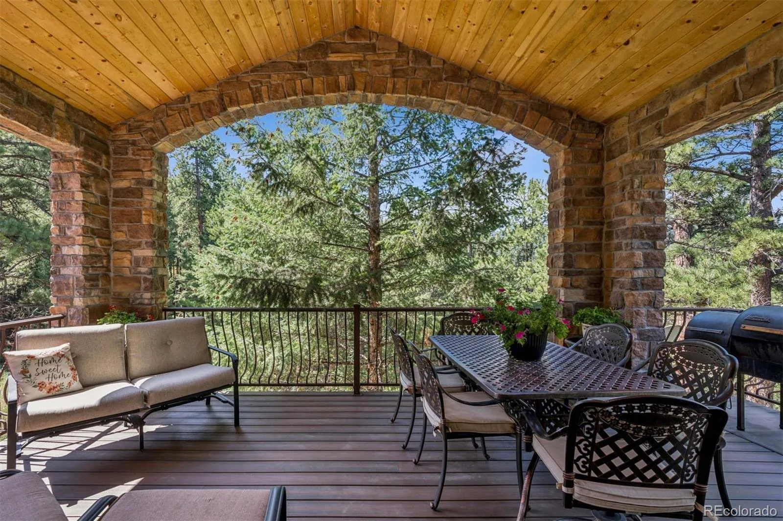 5269 S Algonquin Road Indian Hills CO 80454 | MLS #REC2590556 08272026220410 1600 4