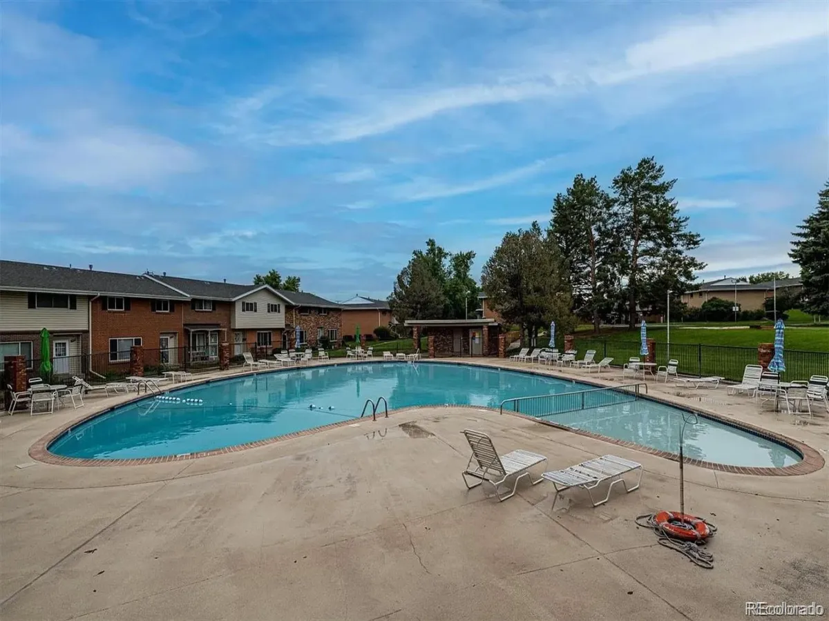 9209 E Nassau Avenue Denver CO 80237 MLS #REC2590897 04252026081922 1200 15