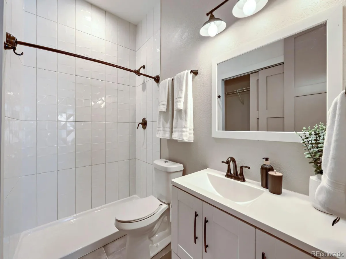 2955 Champa Street Denver CO 80205 MLS #REC2593136 06102026193757 1200 11