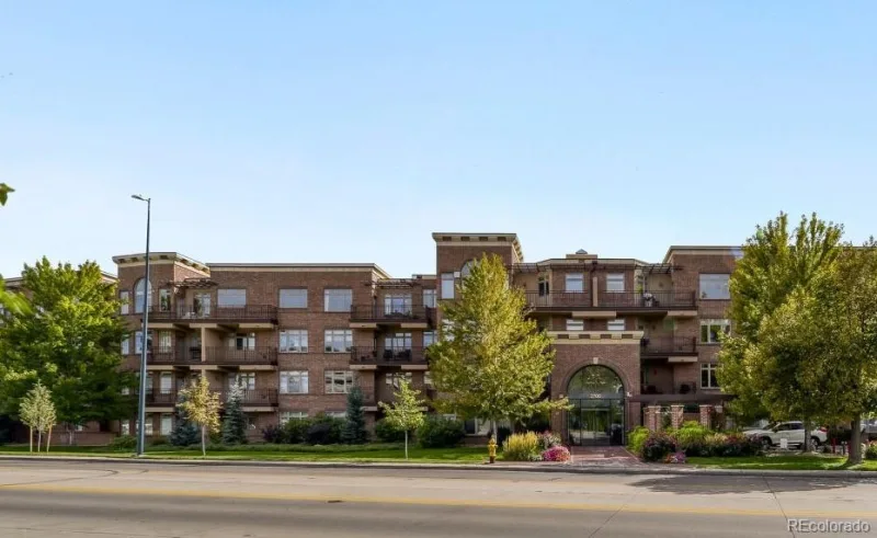 2700 E Cherry Creek South Drive #414 Denver CO 80209 | MLS #REC2595202 09222026220520 800 19