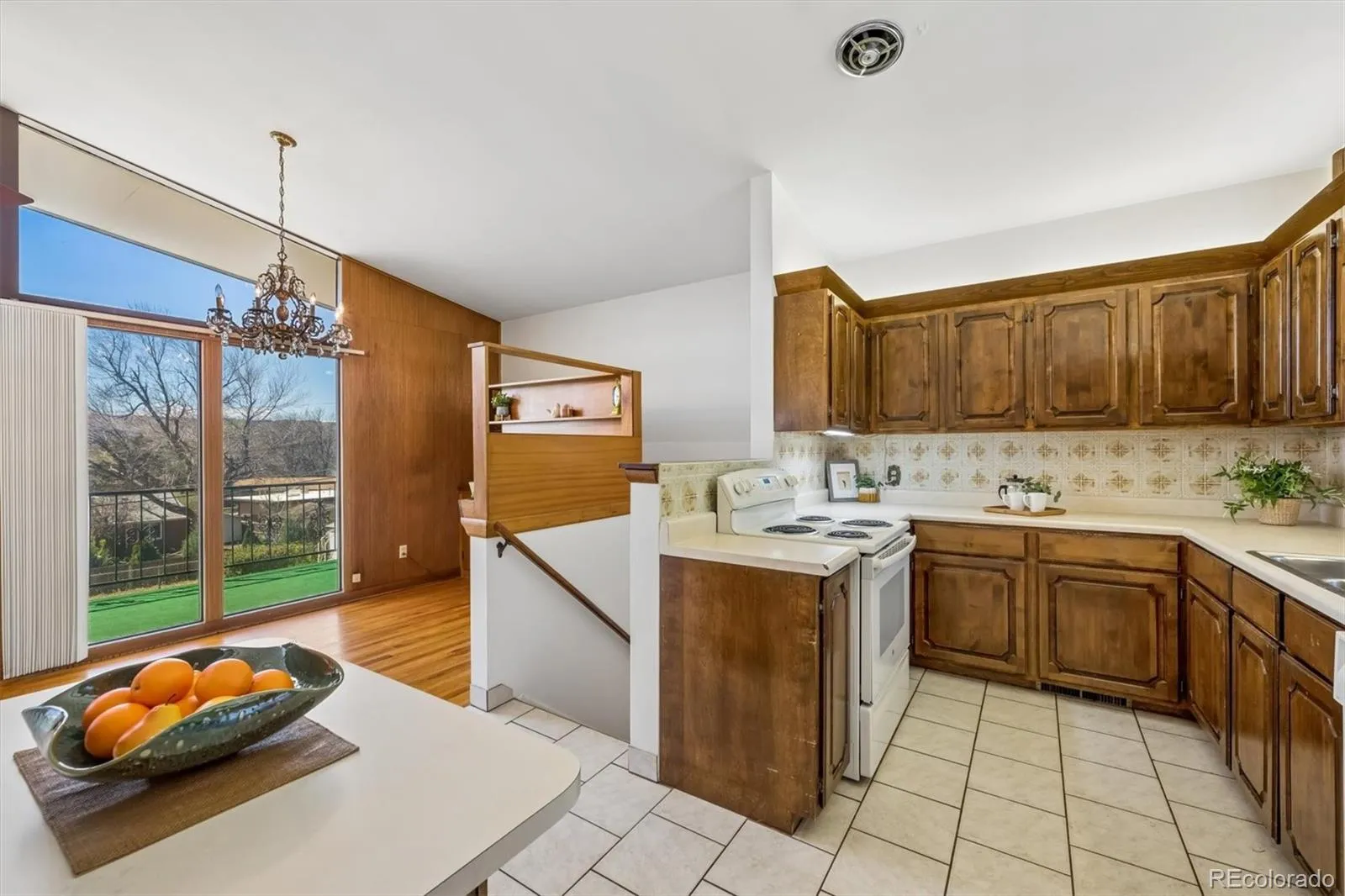 04152026015110 1600 16