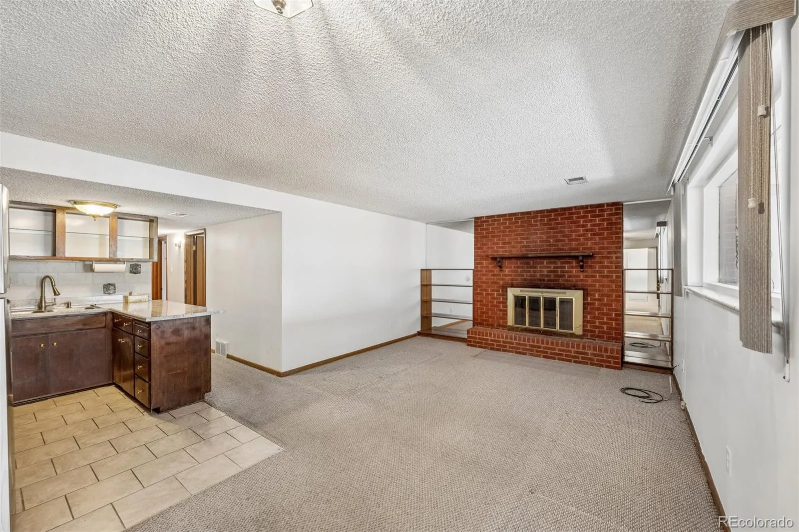 04152026015110 1600 21