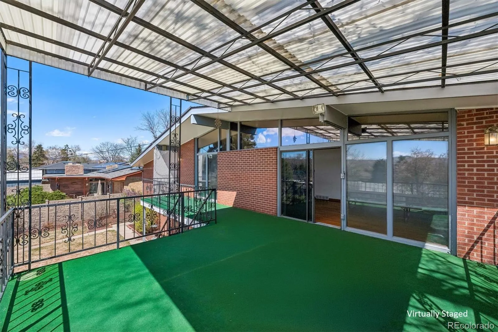 04152026015110 1600 33