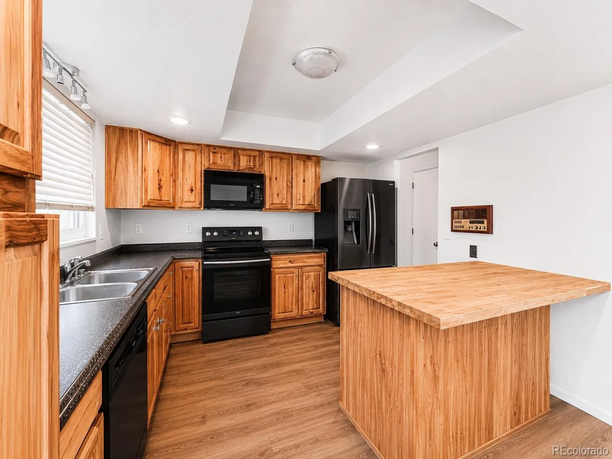 13397 W 67th Drive Arvada CO 80004 | MLS #REC2596050 07192026194345 1200 11