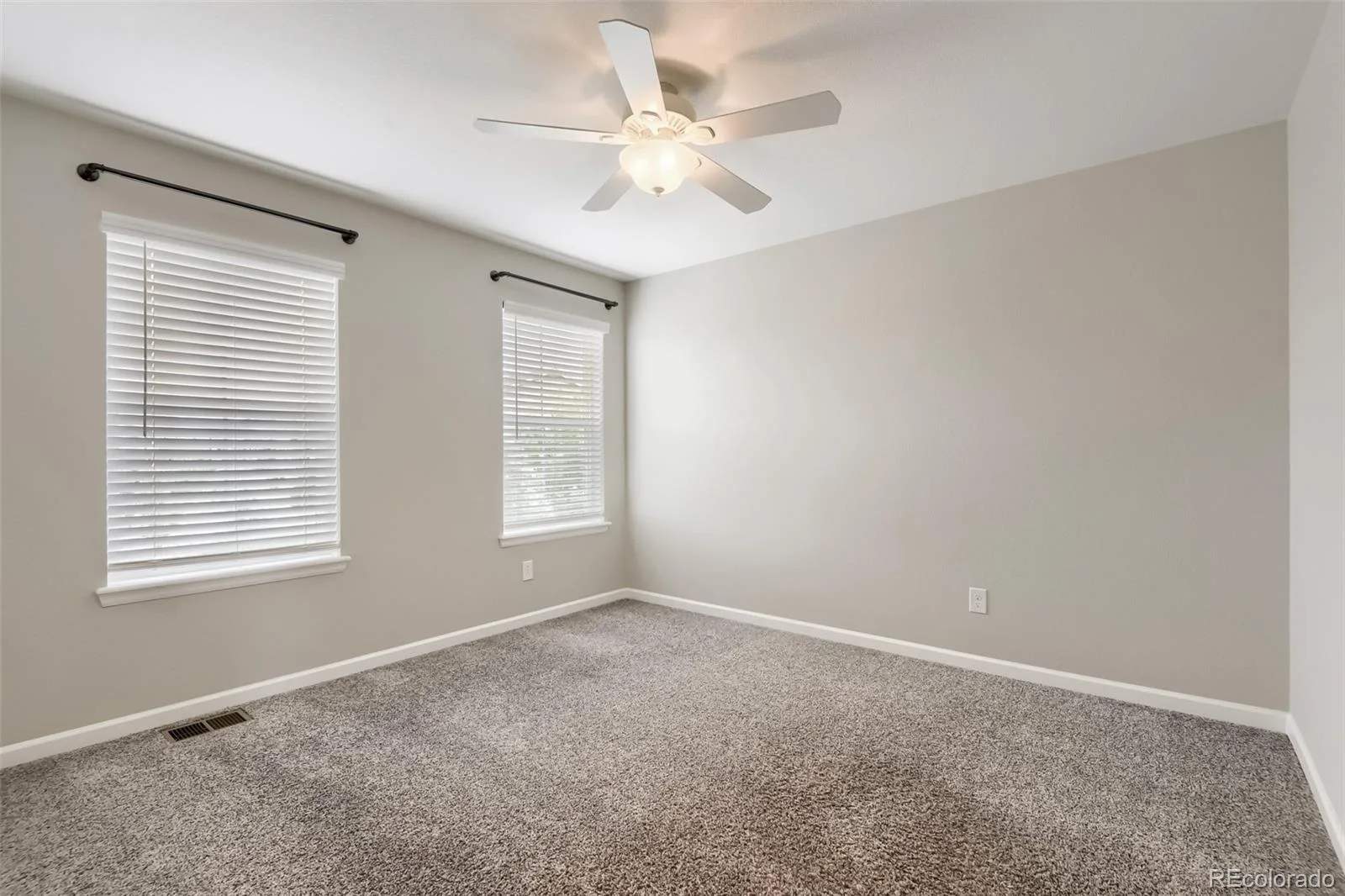 3378 Shoveler Trail Castle Rock CO 80104 | MLS #REC2596293 06112026171312 1600 19