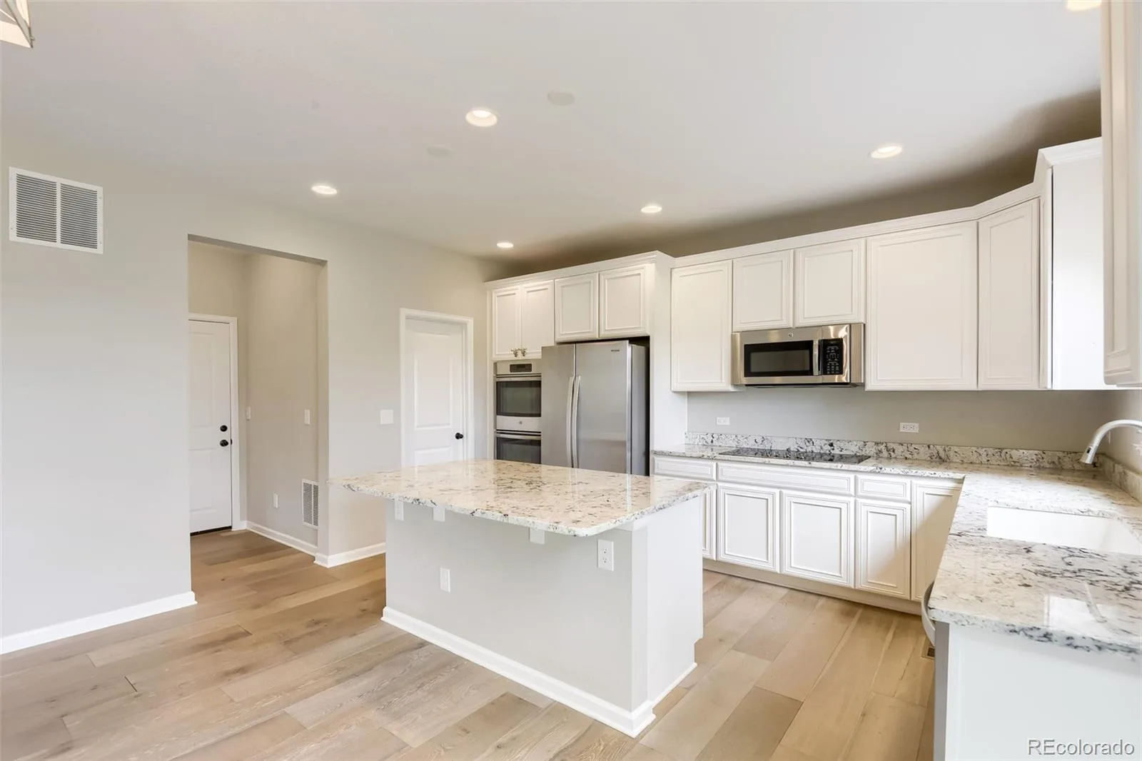 3378 Shoveler Trail Castle Rock CO 80104 | MLS #REC2596293 06112026171312 1600 4