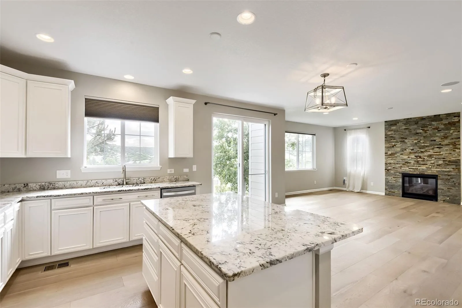 3378 Shoveler Trail Castle Rock CO 80104 | MLS #REC2596293 06112026171312 1600 6