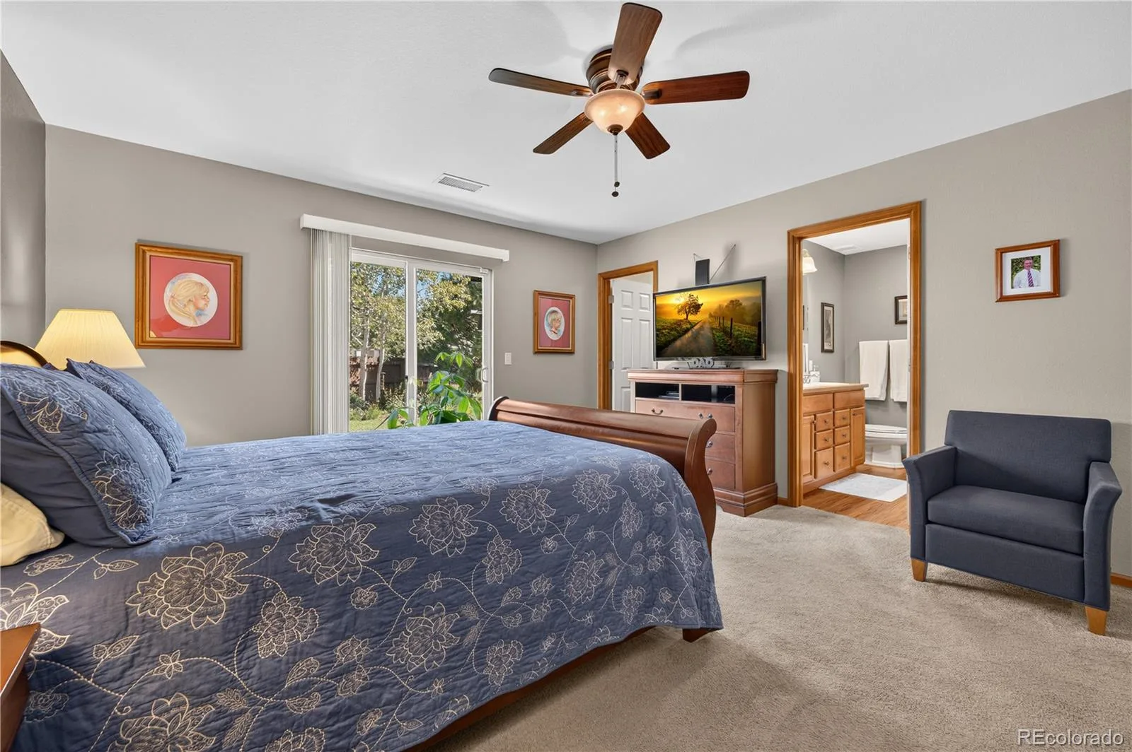 15895 Robins Drive Denver CO 80239 | MLS #REC2597336 08212026161132 1600 16