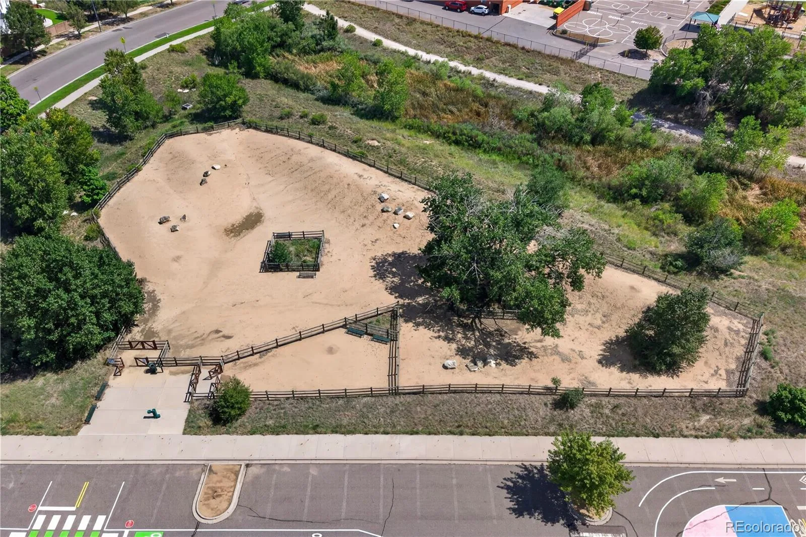 15895 Robins Drive Denver CO 80239 | MLS #REC2597336 08212026161132 1600 31