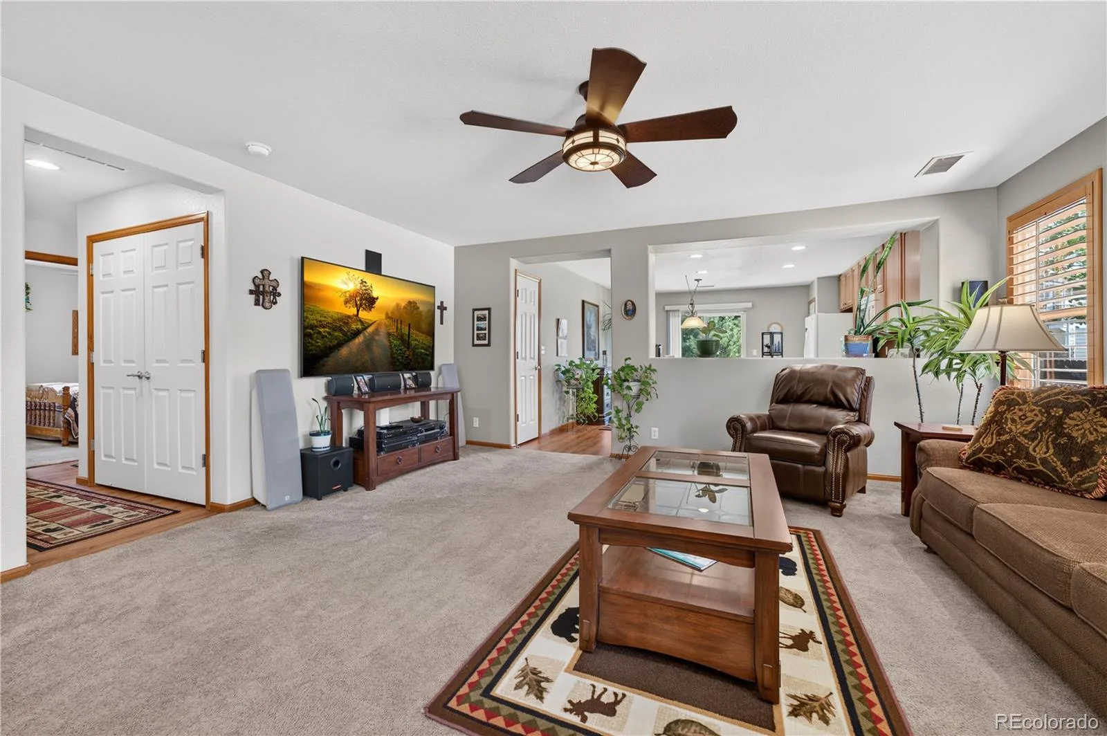 15895 Robins Drive Denver CO 80239 | MLS #REC2597336 08212026161132 1600 4